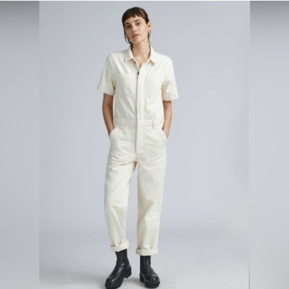 EUC Everlane The Supersoft Short Sleeve Denim Coverall in Ecru Cream sz 4